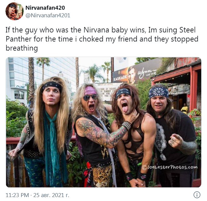 Провокационное фото группы Steel Panther