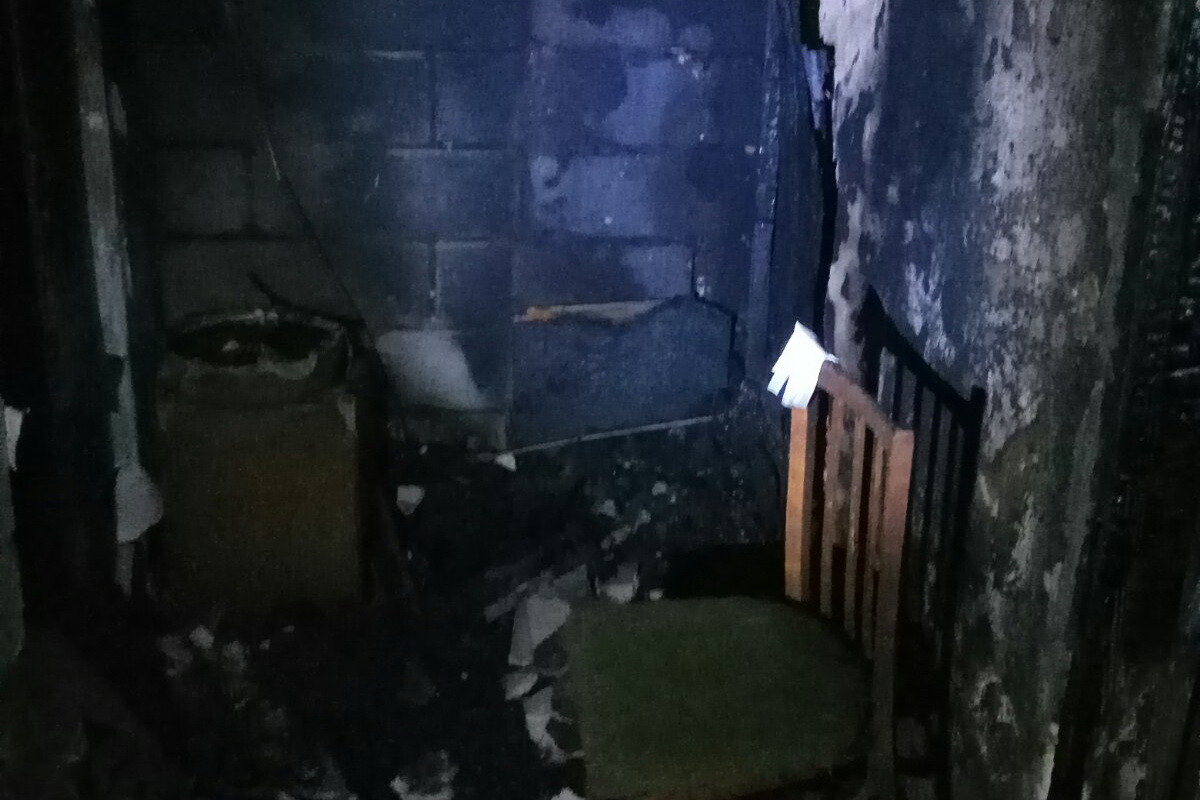 В Харькове на улице Маршала Батицкого, 22 в девятиэтажке произошел пожар 25 августа. Фото: ГСЧС