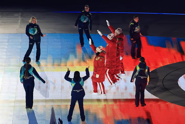 Фото (4) россиян на открытии Паралимпиады 2026. Источник – Телеграм